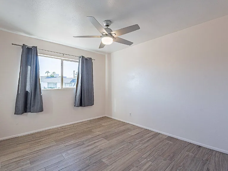 8416 E Rancho Vista Dr — Photo 25