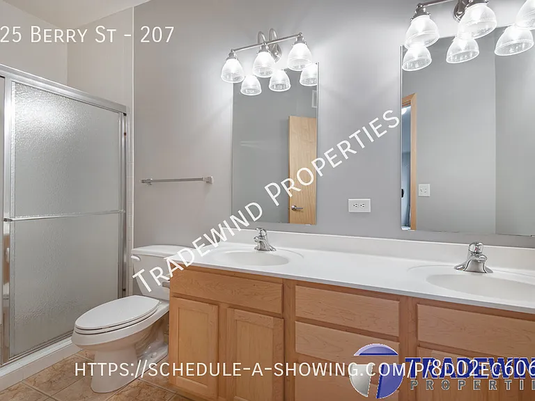 825 Berry St #207 — Photo 11