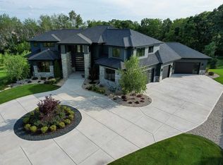 5865 Hunt Club Way, Waunakee, WI 53597