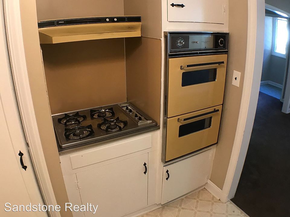 1st image of 2050 E 228th St