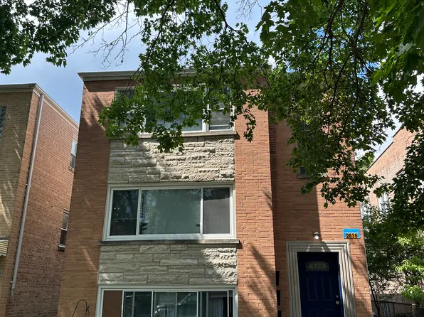 2636 W Fitch Ave #3, Chicago, IL 60645