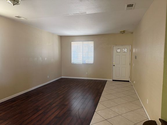 Spaceous living room