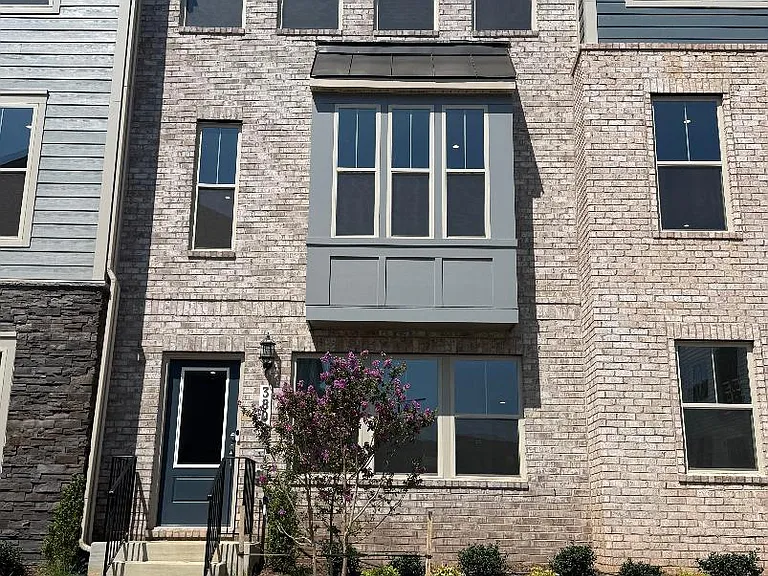3809 Shale Ridge Rd — Photo 1