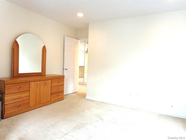 1828 Commerce St — Photo 12