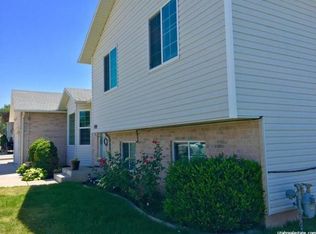 1091 W 2450 N, Clinton, UT 84015