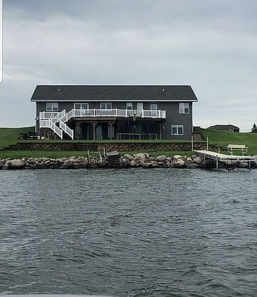 3rd image of 194 Northbay Dr