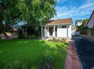 901 Uclan Dr, Burbank, CA 91504