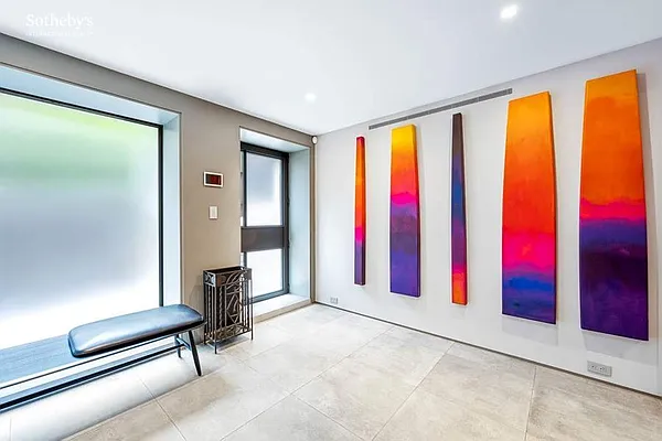 Sold by Sotheby's International Realty | media 6