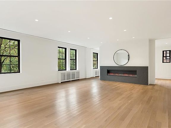 4th image of 1160 5th Ave #Fad-401