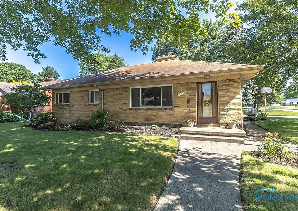 1st image of 2757 Luverne Ave