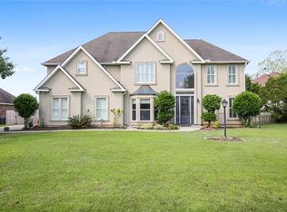 1415 Rue Bayonne, Mandeville, LA 70471