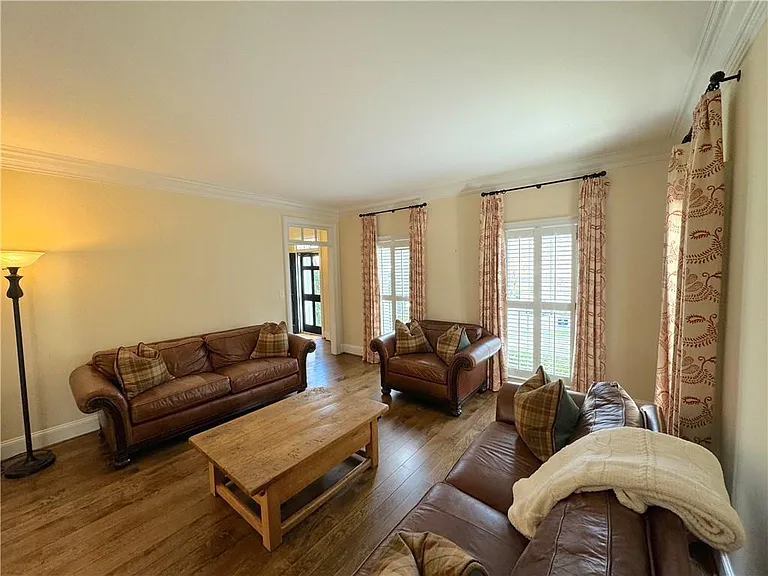 18 Dean Overlook NW — Photo 5