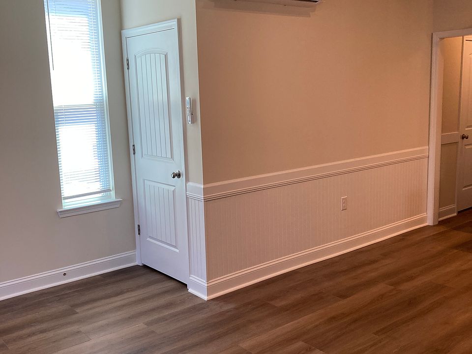 Dining nook