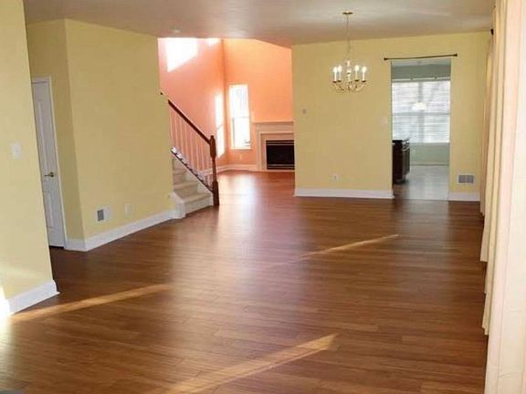 2nd image of 224 Starboard Way