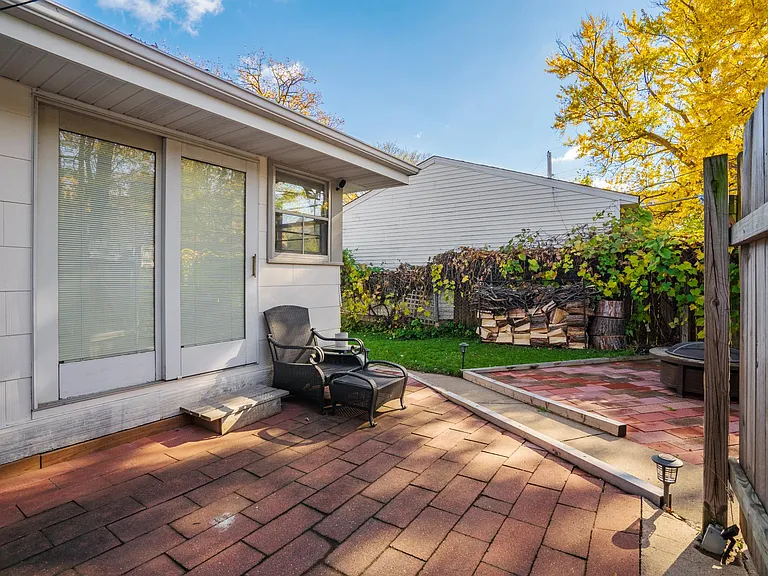5314 Hiawatha Ln — Photo 9