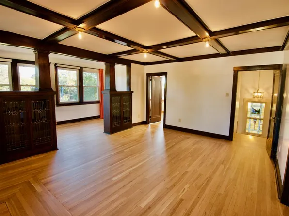 218 Pennsylvania Blvd Floor 2, Pittsburgh, PA 15228