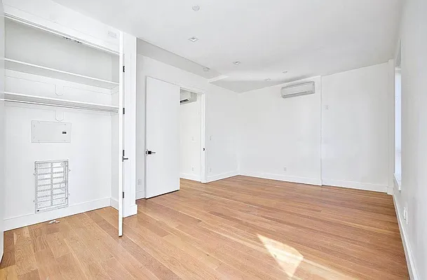 Rented by Doorway NYC, LLC | media 23