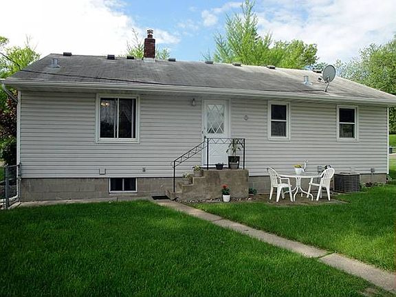 Maintenance free siding