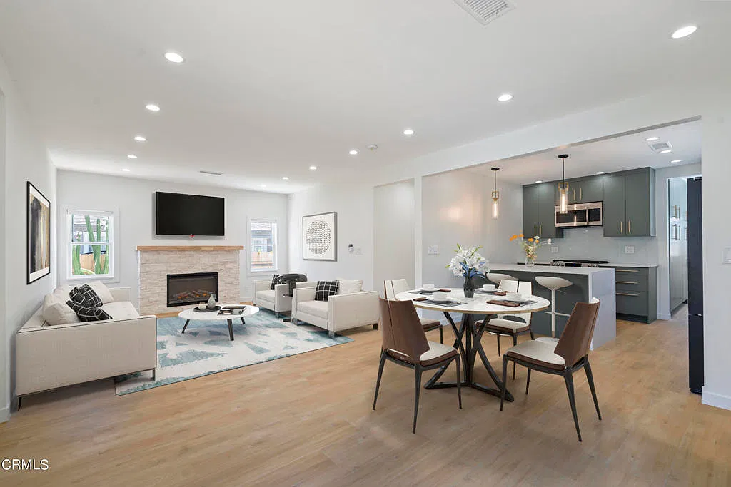 3 bed, 2.0 bath, 1200 sqft, $4,500 — Photo 1