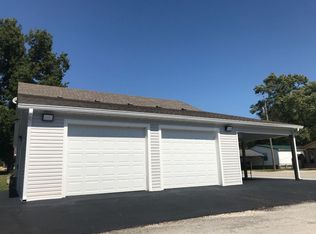 6443 Racine St, Neosho, MO 64850