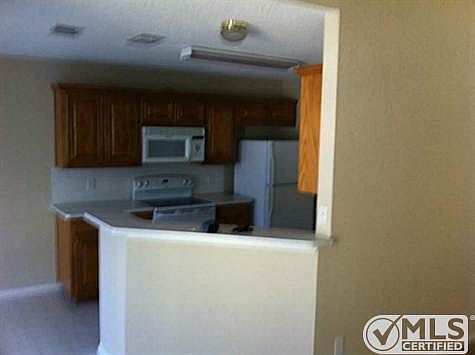 3rd image of 1706 Merritt Dr