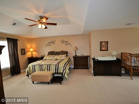 Bedroom (Master)