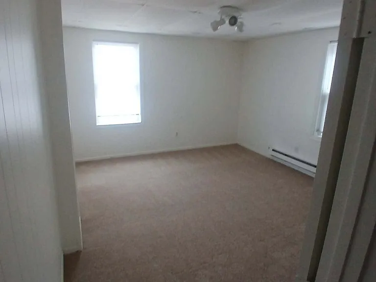 1315 Virginia Ave — Photo 14