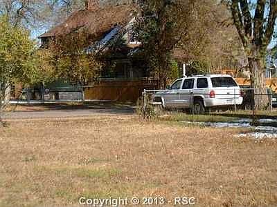 2nd image of 713 W Cucharras St