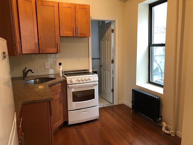 2nd image of 350 E 92nd St APT 2NF
