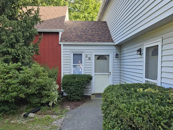 28 Gurley Rd, East Lyme, CT 06333
