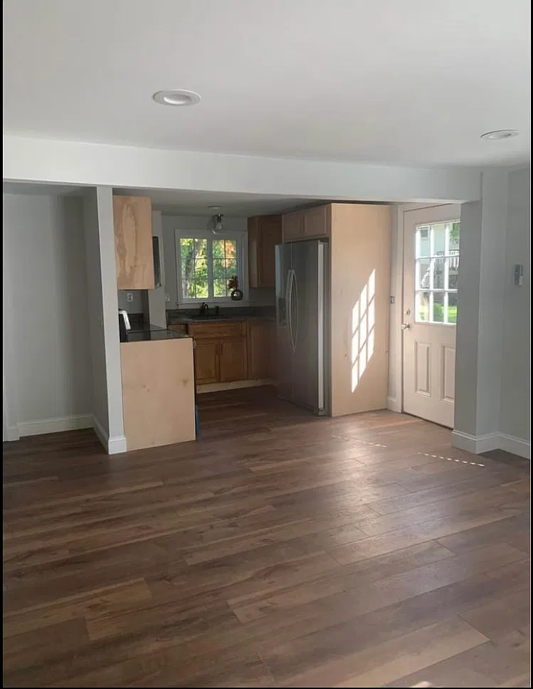 2 bed, 1000 sqft, $1,600 — Photo 2
