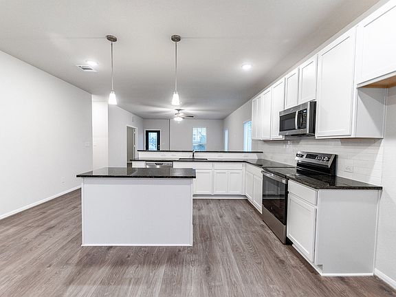 7th image of this home