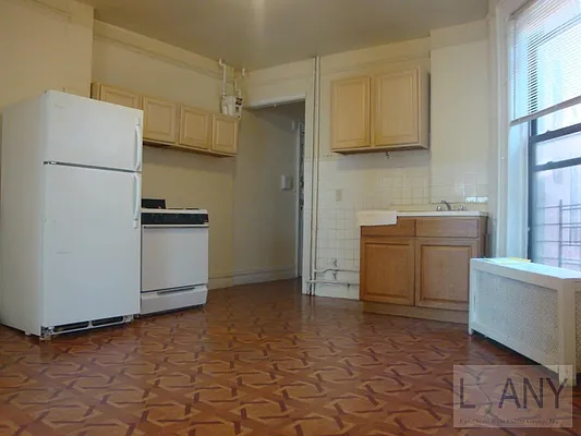 Rented by LandSeair Real Estate Group | media 2