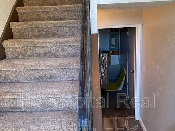 2nd image of 1400 30th St #1A