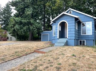 1741 SW Marigold St, Portland, OR 97219