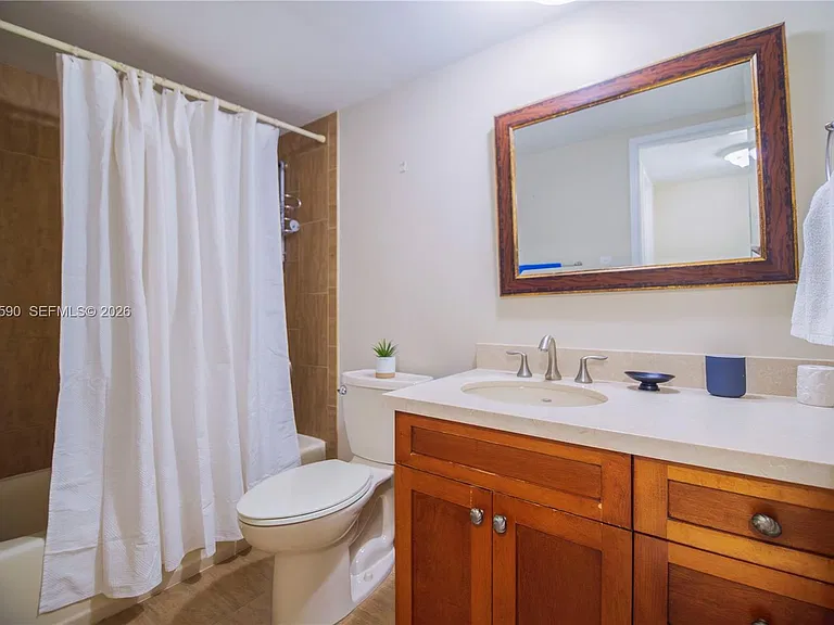 5151 Collins Ave #428 — Photo 17