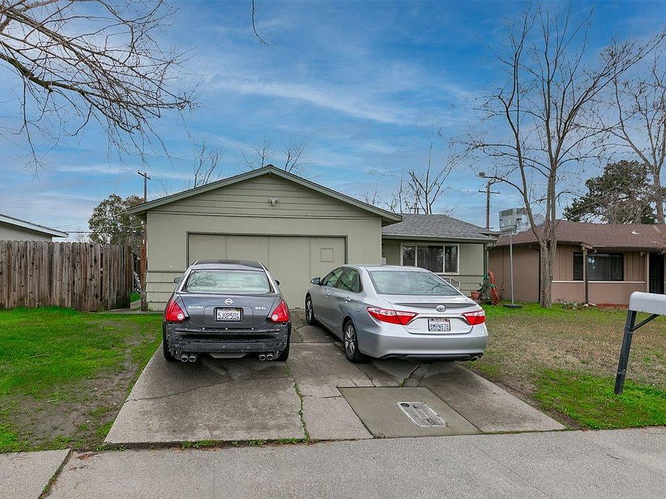 1st image of 140 Barton Way