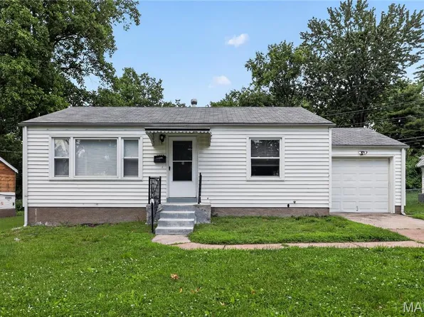 1053 Gabriel Dr, Saint Louis, MO 63137