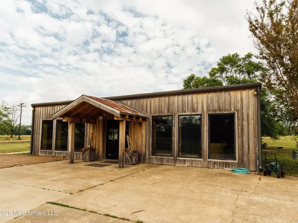 63001 Us Highway 82, Greenwood, MS 38930