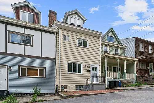 7 Greeley St Photo 1