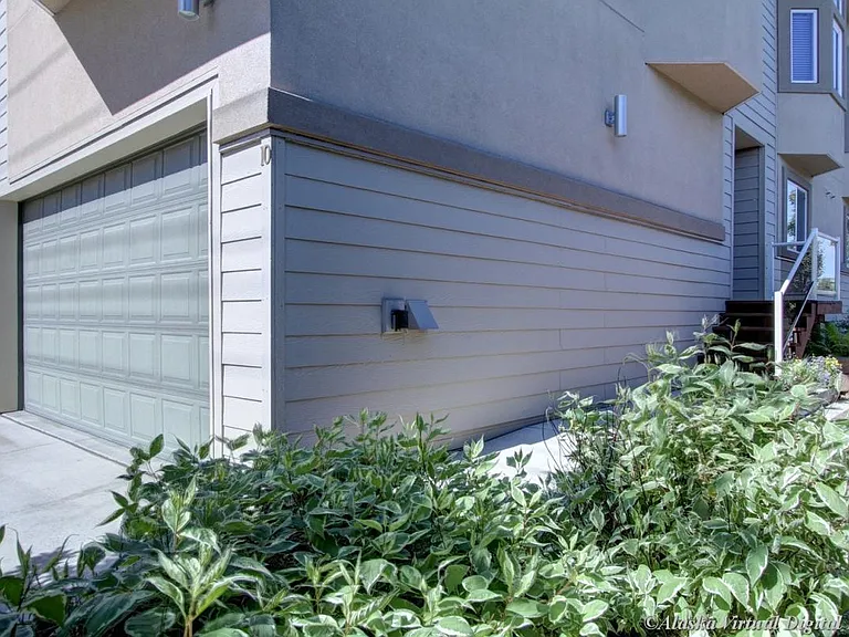140 W 10th Ave #10 — Photo 14