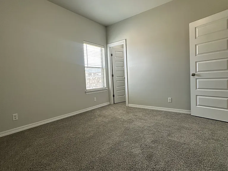 417 Samuel Blount Ct — Photo 28
