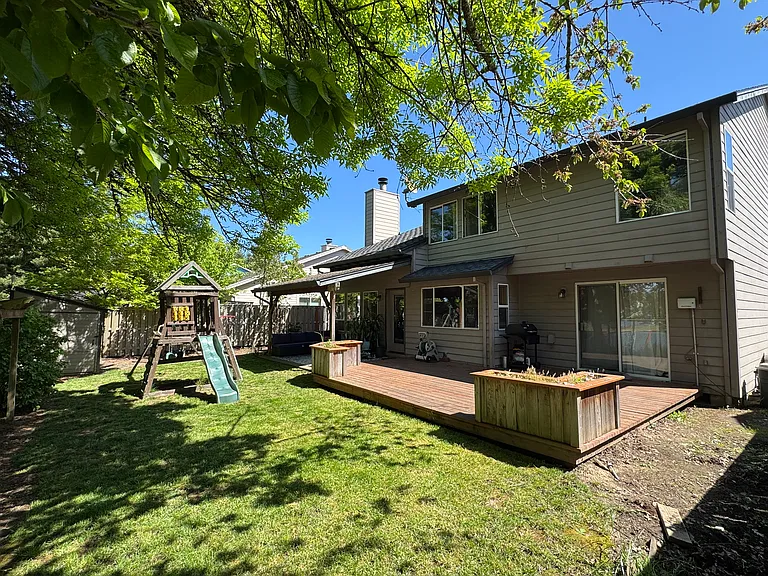 18012 NW Anastasia Dr — Photo 14