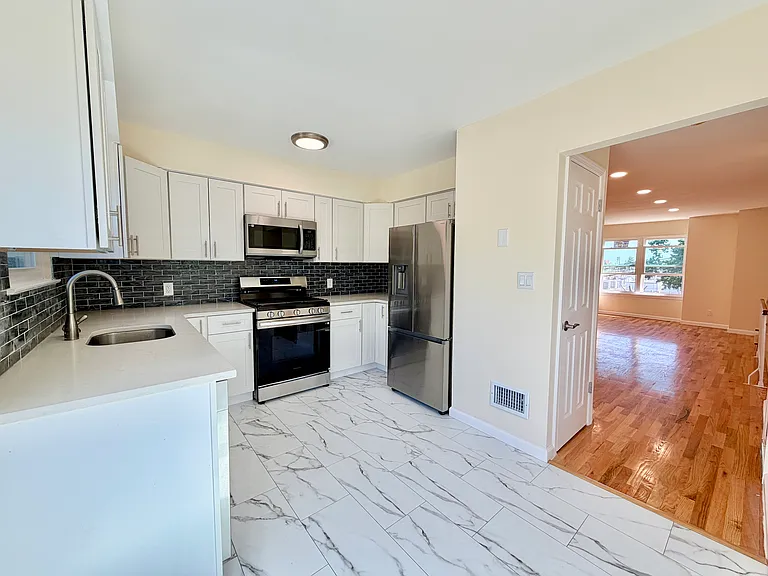 36 Donley Ave #2 — Photo 10