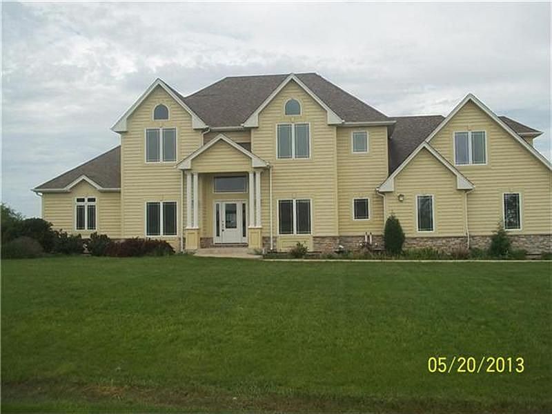 1st image of 5275 Goldenrod Dr
