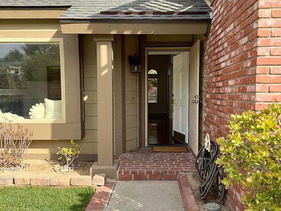 4th image of 10152 Norwalk St