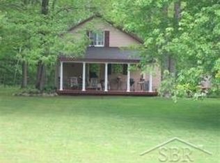 262 S Geneva Rd, Shepherd, MI 48883