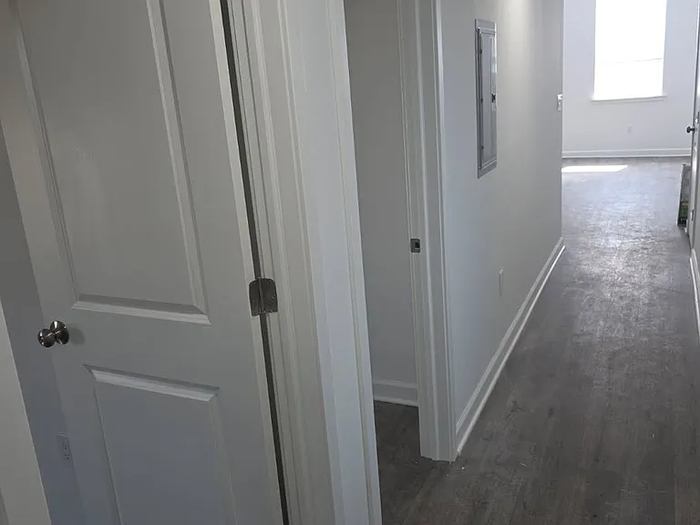 514 Ryers Ave #B — Photo 16