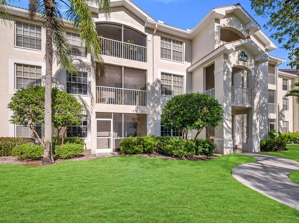 4620 Saint Croix Ln APT 918, Naples, FL 34109