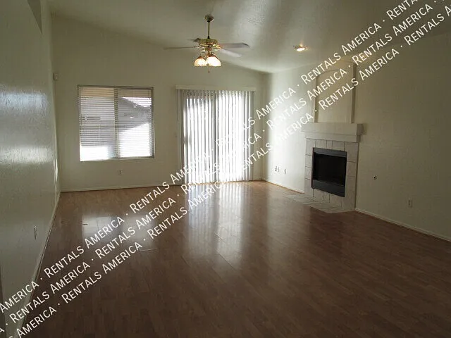 10845 E Dragoon Ave — Photo 5